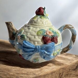 Vintage Basket-Weave Ceramic Teapot with Blue Bow & Lid Fruit Topper